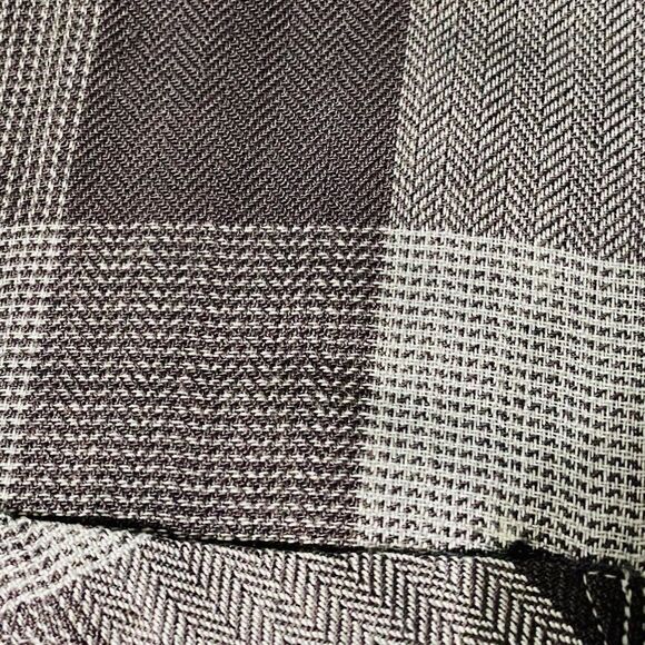 Olive + Oak | Gray Plaid Button Down Top - Picture 15 of 16